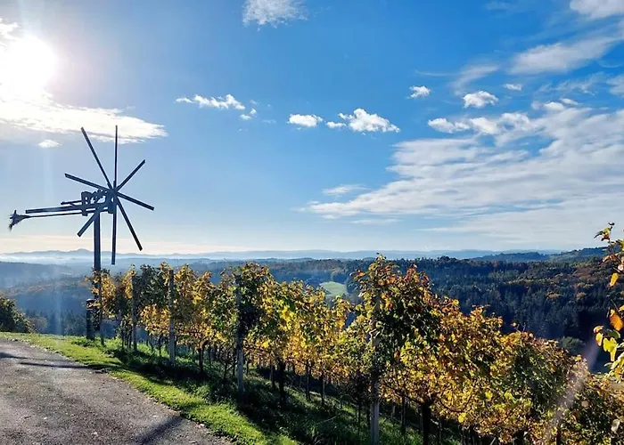 Naturjuwel Inmitten Der Weinberge